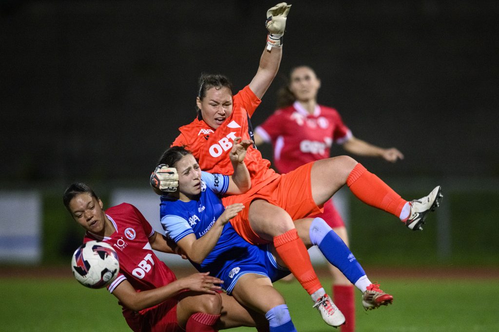 FC Luzern vs Rapperswil-Jona - AXA Women's Super League (Switzerland) 2025/26