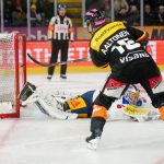 SC Bern vs EV Zug - National League (Switzerland) 2025/26